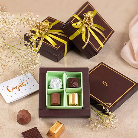 Custom chocolate boxes for gifts and retail